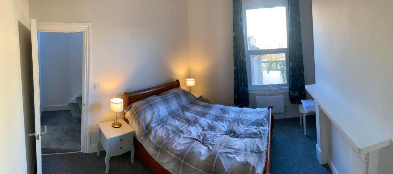 The Dimmer 2 Bedroom Apartment Londra Exterior foto